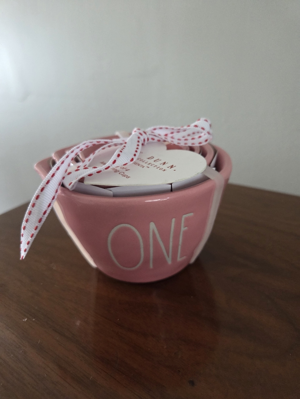 Rae Dunn Ceramic  Set of 4 Measuring Cups - Pink with Interior Heart- NWT